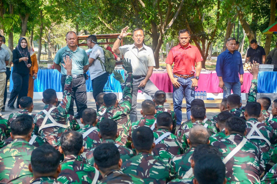 Kunjungan Komandan Korps Marinir Ke Sarang Petarung di Gedangan