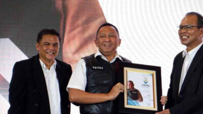 Dr. Ketut Sumedana, Kapuspenkum, Diakui Sebagai Penerima Penghargaan Indonesia Public Relations Top Leader Awards Tahun 2023