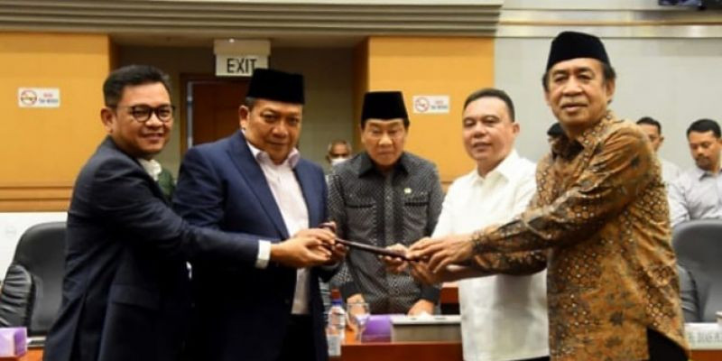 Gerindra Menunjuk Abdul Wachid Sebagai Wakil Ketua Komisi VIII DPR RI Menggantikan Moekhlas Sidik