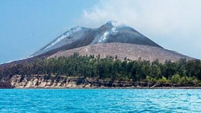 Gunung Anak Krakatau Meletus hingga Ketinggian 800 Meter