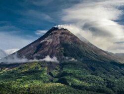 Mengenal Kejadian Letusan Gunung Marapi di Sumatera Barat Sejak Abad ke-18