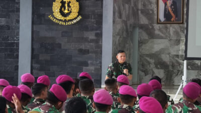 Penyuluhan Hukum untuk Anggota Prajurit dan Pegawai Negeri Sipil Korps Marinir