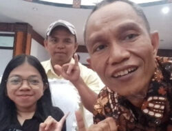 Noldus Pandin Mendengarkan Keluhan Cici Amelia, Penyandang Disabilitas di Tana Toraja.