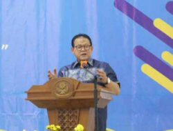 Peran Dan Fungsi Kementerian Kelautan Dan Perikanan Dalam Pembangunan Bangsa Indonesia Diungkapkan Oleh Prof. Rokhmin Dahuri Pada Seminar Nasional Perikanan Indonesia