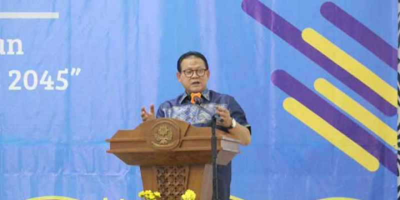 Peran Dan Fungsi Kementerian Kelautan Dan Perikanan Dalam Pembangunan Bangsa Indonesia Diungkapkan Oleh Prof. Rokhmin Dahuri Pada Seminar Nasional Perikanan Indonesia