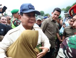 Prabowo Minta Unhan RI Kaji Solusi Rumah Warga yang Terdampak Naiknya Air Laut