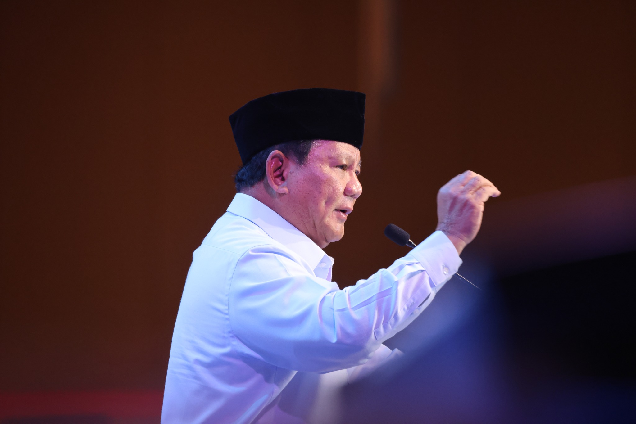 Hati-hati Tokoh Politik yang Obral Janji dan Omdo