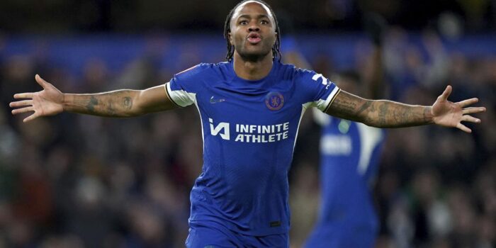 Raheem Sterling Memilih Untuk Tetap Setia di Chelsea Meskipun Mendapat Tawaran Gaji 3 Kali Lipat dari Klub Arab Saudi