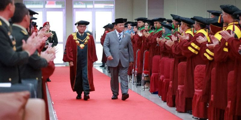 Menhan Prabowo: Indonesia Bangga dengan Pencapaian 75 Lulusan Kedokteran Militer