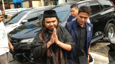 Gus Samsudin Membeberkan Alasan Membuat Video Bertukar Pasangan yang Viral di Media Sosial