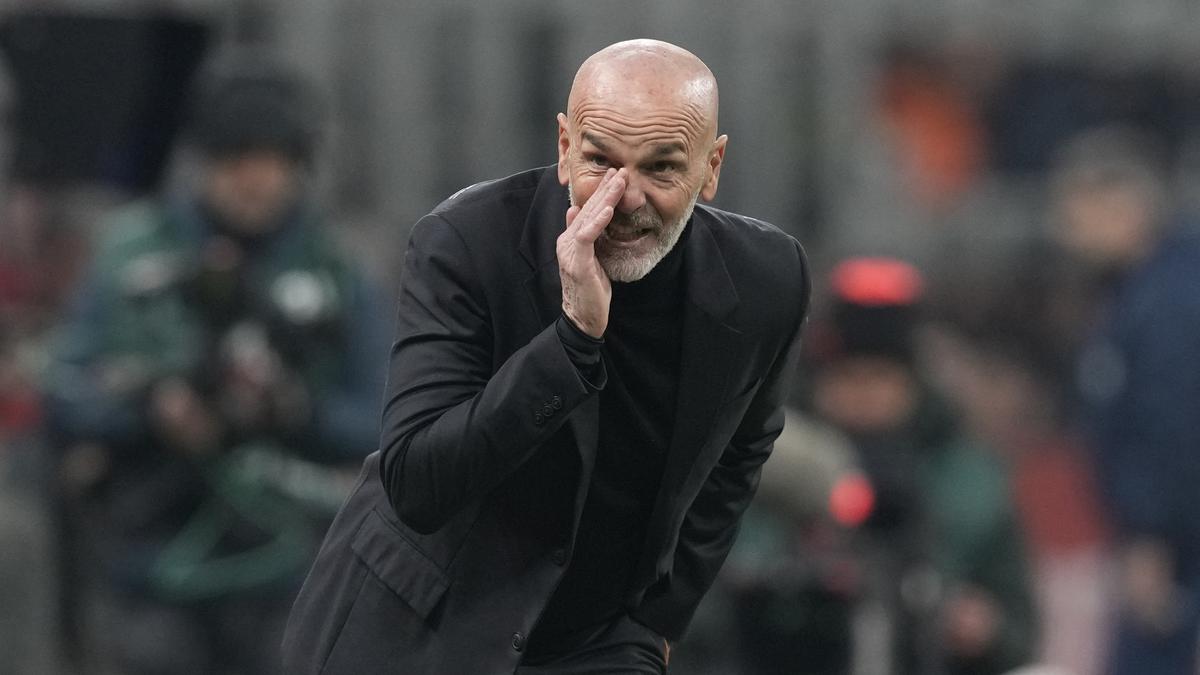 Stefano Pioli Sedang Belajar Bahasa Inggris, OTW Premier League Nih?