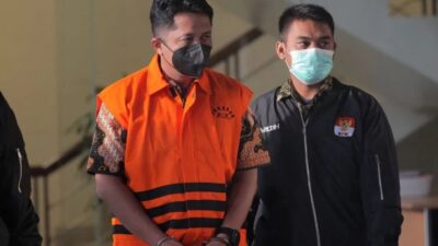 KPK Memperpanjang Penahanan 2 Tersangka Korupsi BPPD Sidoarjo