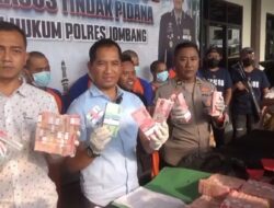 Polres Jombang Ungkap Peredaran Upal Rp1 miliar, 4 Orang Sindikat Diringkus