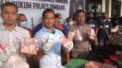 Polres Jombang Ungkap Peredaran Upal Rp1 miliar, 4 Orang Sindikat Diringkus