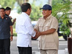 Prabowo Subianto Visits Jokowi at Halim Airport, Offers Birthday Wishes in Person