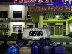 Warga Probolinggo Digerebek Polisi Selundupkan 1.190 Liter BBM Solar di Situbondo