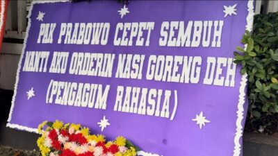 Warga hingga Pejabat Kirim Karangan Bunga Dukungan untuk Prabowo Subianto Pasca Operasi di RSPPN Bintaro