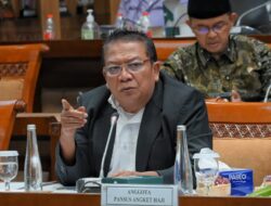 Abdul Wachid Pertanyakan Jemaah Antrian Nol Tahun Bisa Haji