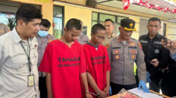 Mobil Patroli Lewat, 2 Jambret di Surabaya Gagal Curi HP Mak-Mak, Berakhir Dibui