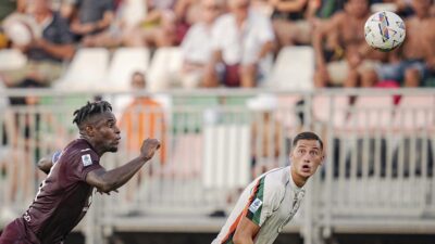 Bek Timnas Indonesia Jay Idzes Menyala di Liga Italia Tadi Malam, Ini 2 Defender Lain yang Juga Tampil Cemerlang