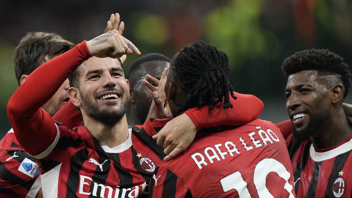 Hasil dan Klasemen Liga Italia Tadi Malam: Menang Telak dengan 10 Pemain, AC Milan Melesat ke Puncak Klasemen