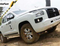 Test Drive All New Mitsubishi Triton 2024: Taklukan Tanjakan Ekstrim di Trek Off-road Gak Pakai Ngegas!