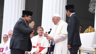 Prabowo Subianto Shares Moment of Shaking Hands with Pope Francis: “Indonesia is Blessed with Diversity and Harmony”