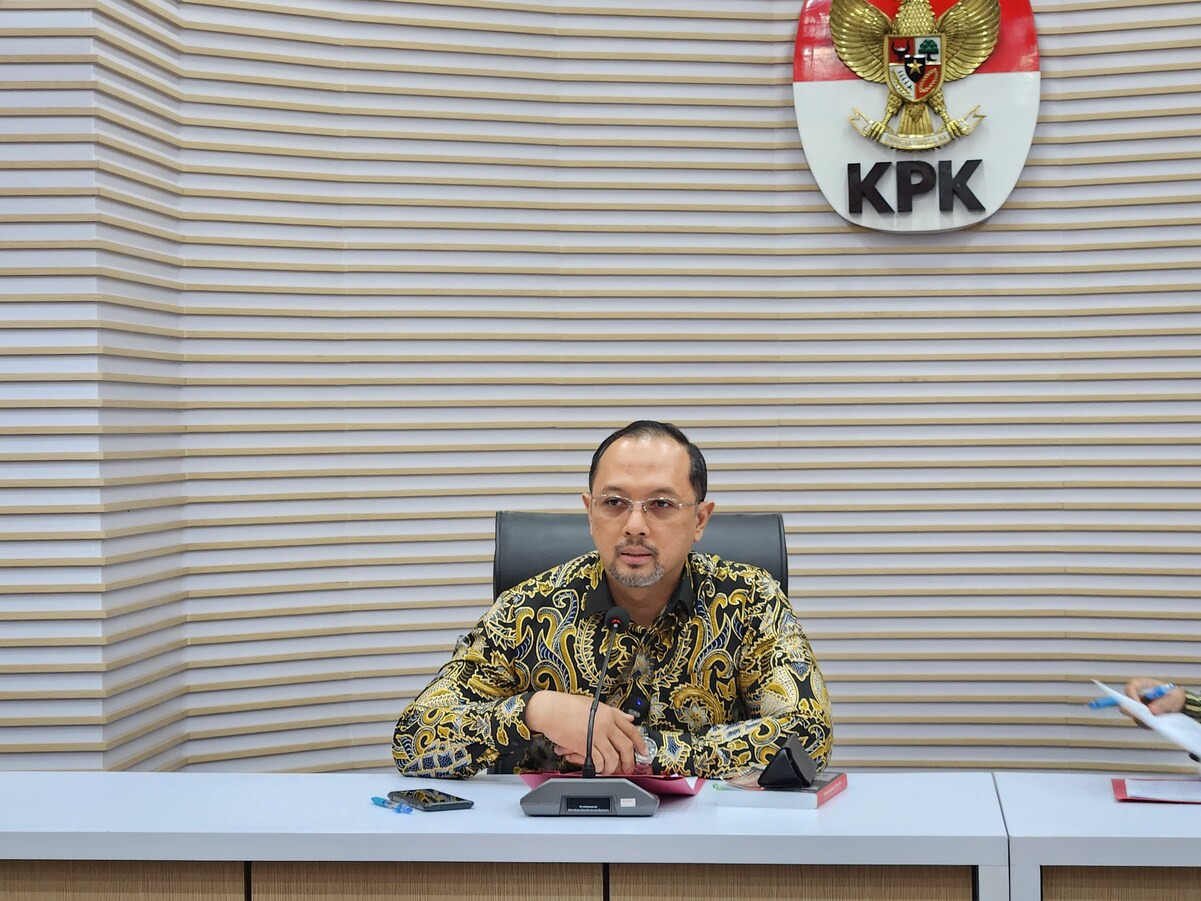 KPK Sita 7 Unit Mobil dari Penggeledahan Korupsi Dana Hibah di Jatim