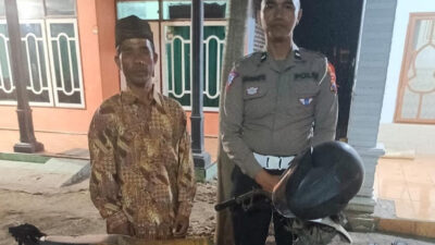 Pemotor di Pasuruan Ugal-ugalan, Menyetir dengan Kaki, Rasakan Akibatnya