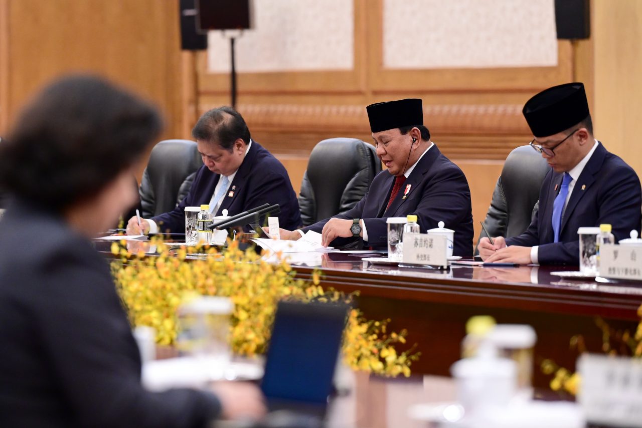 Netizens Praise Prabowo Subianto for Wearing a Simple Watch During Meeting with Xi Jinping