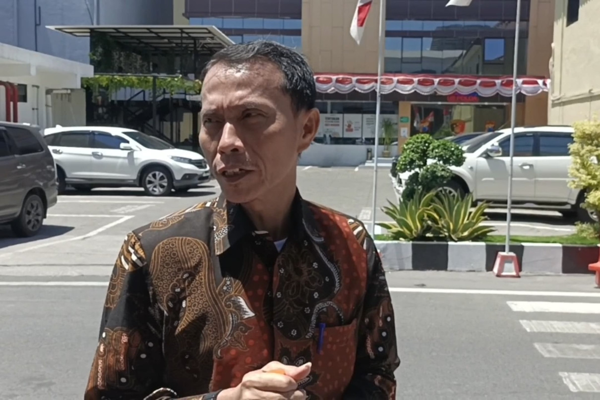 Ditetapkan Tersangka Kasus Korupsi Billboard, Sekda Jember Ditahan di Polda Jatim