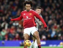 “Juventus & MU: Kendala Mendapat Joshua Zirkzee”