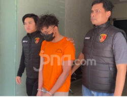 “Pelaku Pembunuhan Kekasih di Hotel Surabaya: Ancaman 15 Tahun Penjara”