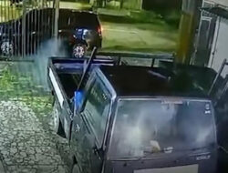 Terekam CCTV: Komplotan Curanmor Gasak Mobil Pikap L300 di Surabaya